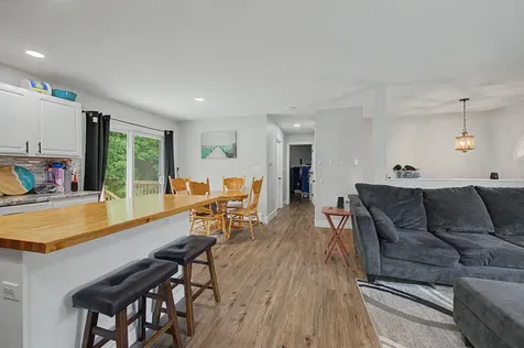 55 Hillcrest Avenue Lewiston ME 04240