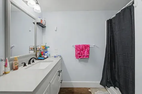 55 Hillcrest Avenue Lewiston ME 04240
