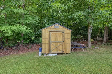 55 Hillcrest Avenue Lewiston ME 04240