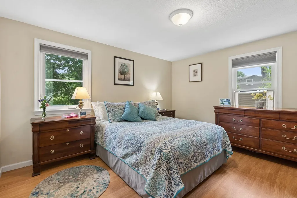 30 Melissa Drive Yarmouth ME 04096