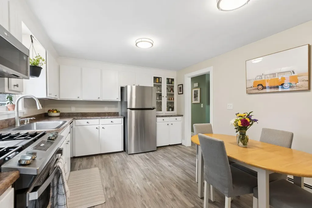 30 Melissa Drive Yarmouth ME 04096