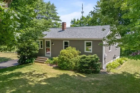30 Melissa Drive Yarmouth ME 04096