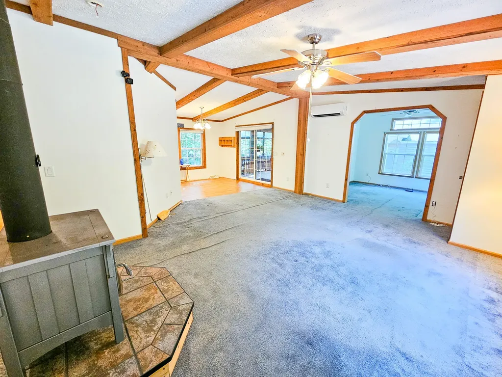 87 Cumner Road Vienna ME 04360
