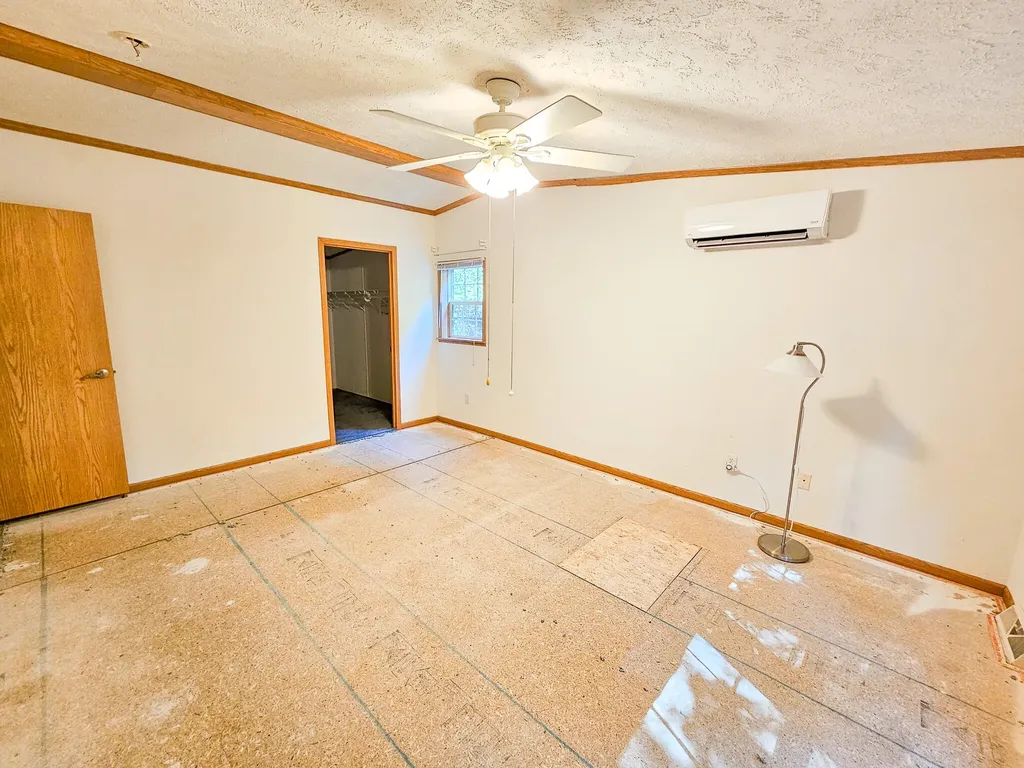 87 Cumner Road Vienna ME 04360