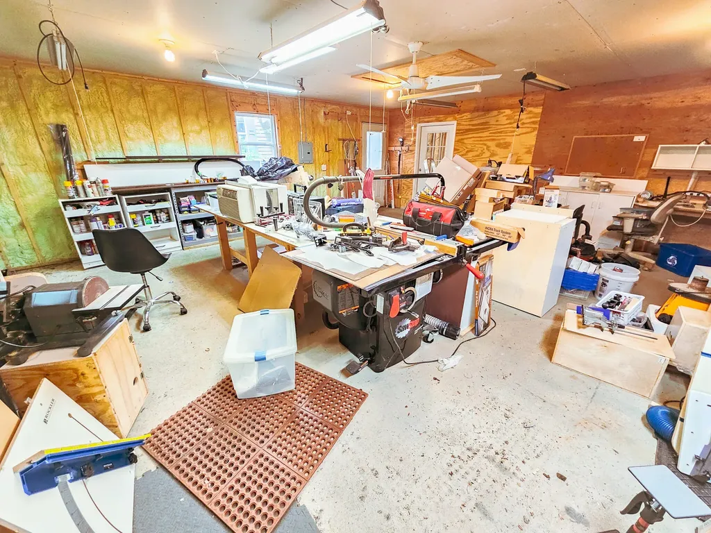 87 Cumner Road Vienna ME 04360