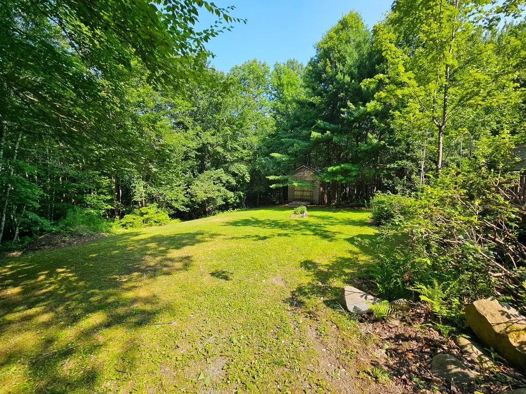 87 Cumner Road Vienna ME 04360