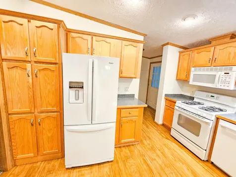 87 Cumner Road Vienna ME 04360