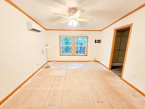 87 Cumner Road Vienna ME 04360
