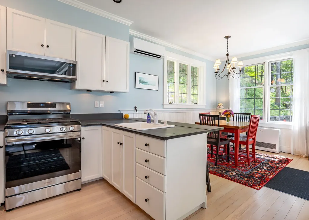 218 West Shore Drive Portland ME 04109