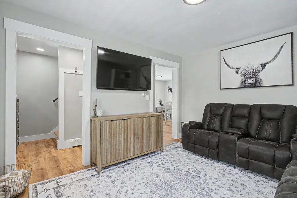 54 Grammar Street Sanford ME 04073