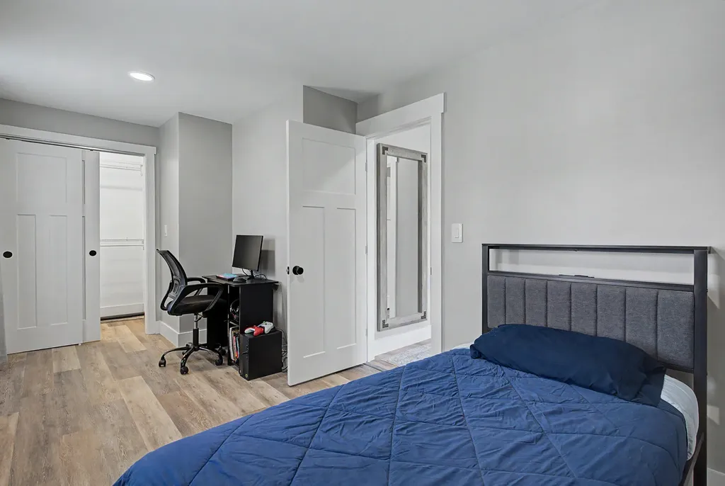54 Grammar Street Sanford ME 04073