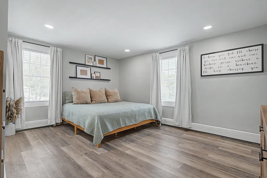 54 Grammar Street Sanford ME 04073