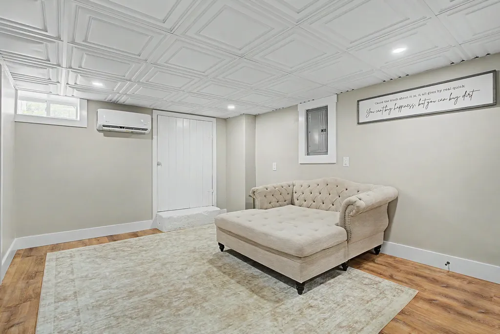 54 Grammar Street Sanford ME 04073