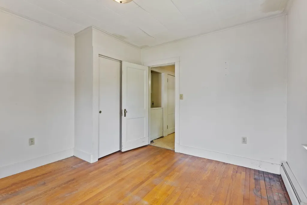 18 Westmore Avenue Biddeford ME 04005