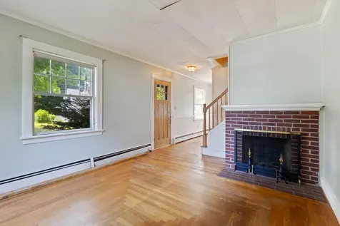 18 Westmore Avenue Biddeford ME 04005