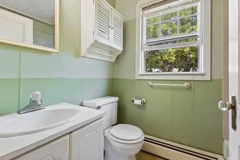 18 Westmore Avenue Biddeford ME 04005