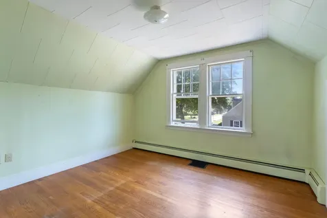 18 Westmore Avenue Biddeford ME 04005