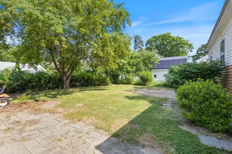 18 Westmore Avenue Biddeford ME 04005