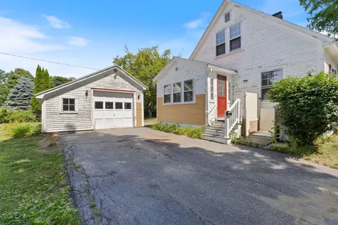 18 Westmore Avenue Biddeford ME 04005