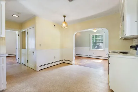 18 Westmore Avenue Biddeford ME 04005