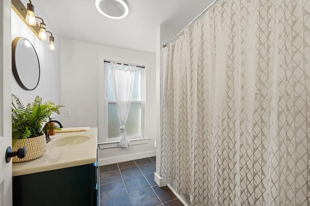 59 Irving Street Portland ME 04103