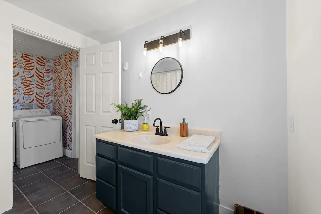 59 Irving Street Portland ME 04103