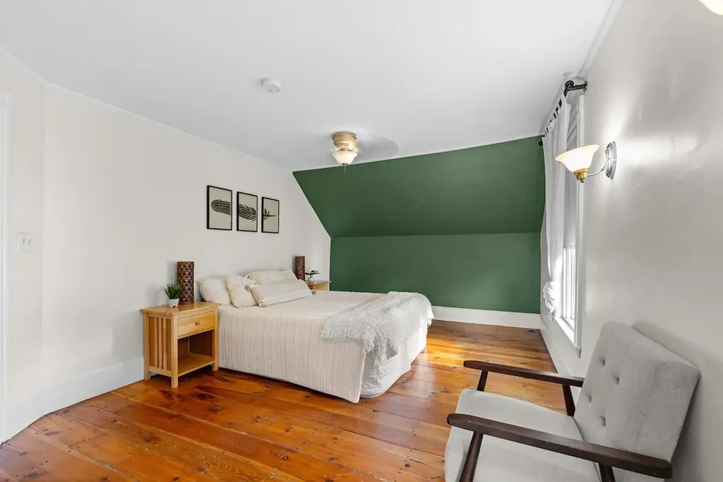 59 Irving Street Portland ME 04103