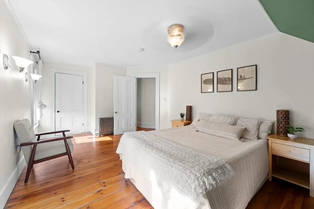 59 Irving Street Portland ME 04103