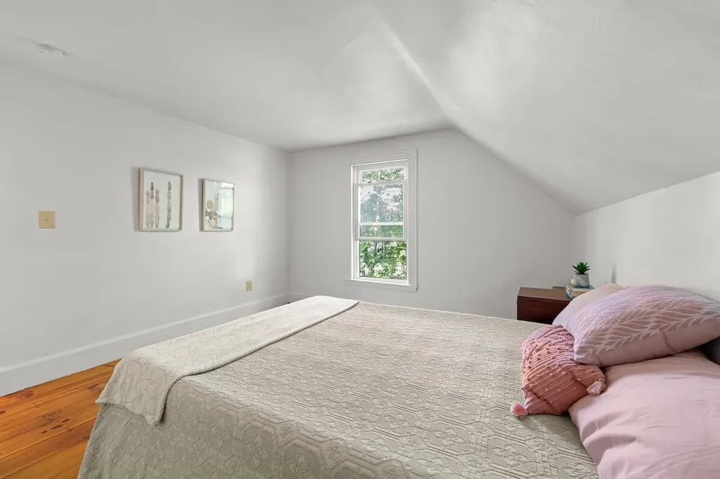 59 Irving Street Portland ME 04103