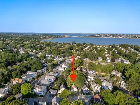 59 Irving Street Portland ME 04103