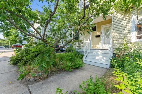 59 Irving Street Portland ME 04103