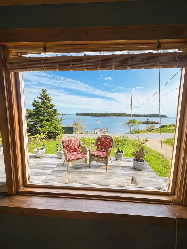 412 Minturn Road Swans Island ME 04685