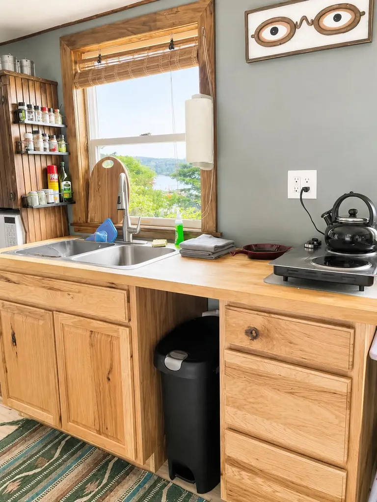 412 Minturn Road Swans Island ME 04685