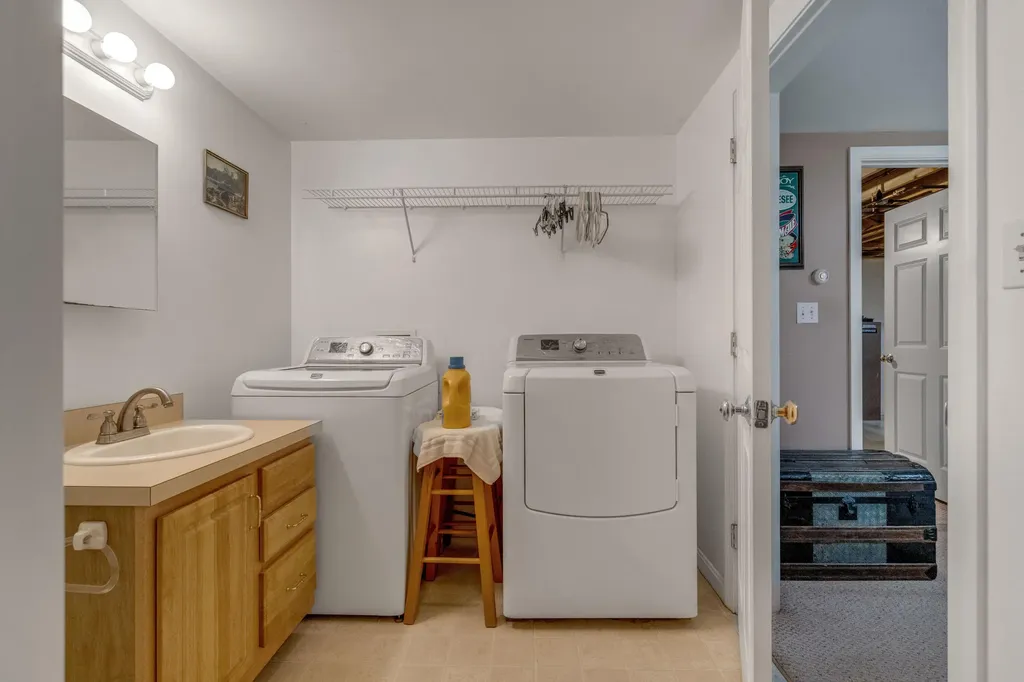 29 Dyer Lane Casco ME 04015