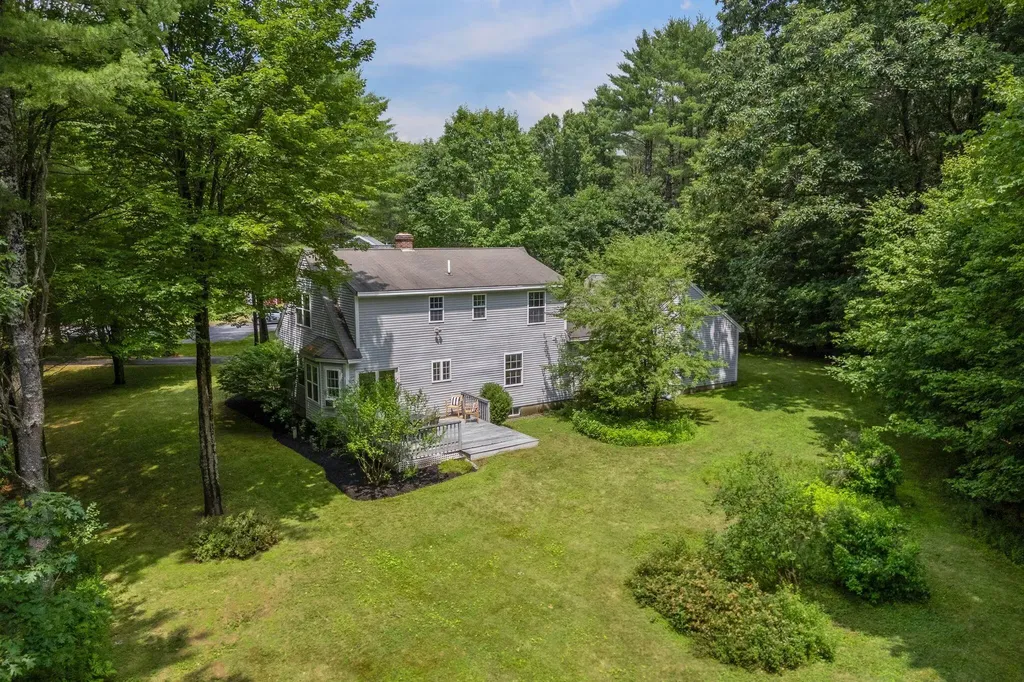 14 Titcomb Field Road North Yarmouth ME 04097