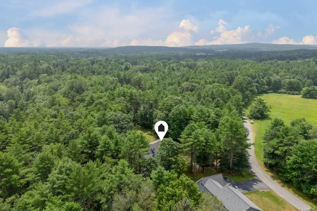14 Titcomb Field Road North Yarmouth ME 04097