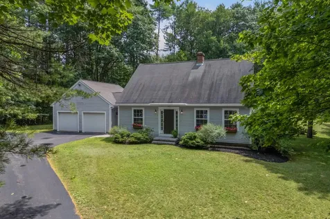 14 Titcomb Field Road North Yarmouth ME 04097