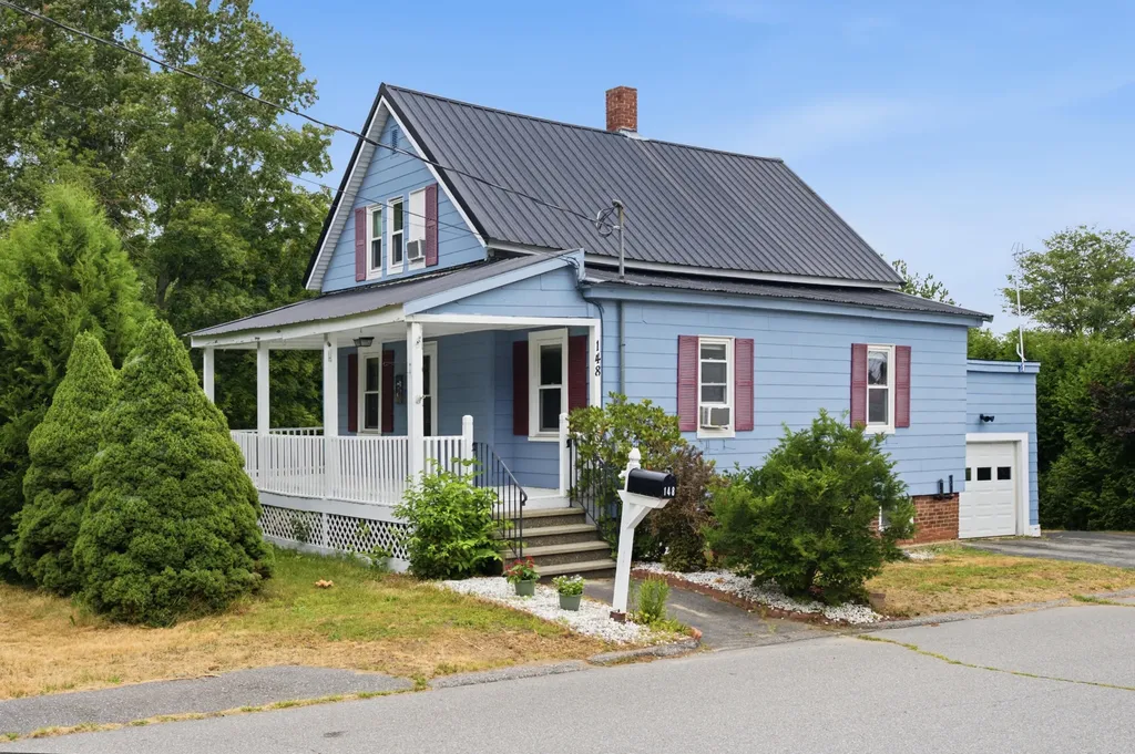 148 Fairmount Street Lewiston ME 04240
