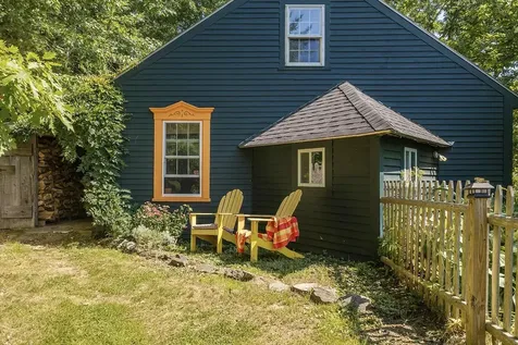674 Appleton Road Union ME 04862