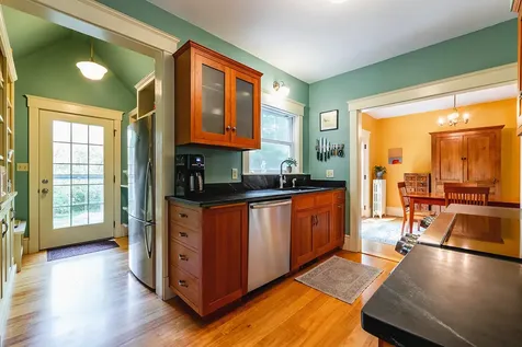 108 Beech Street Rockland ME 04841