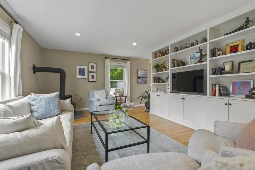 29 Plimoth Way Yarmouth ME 04096