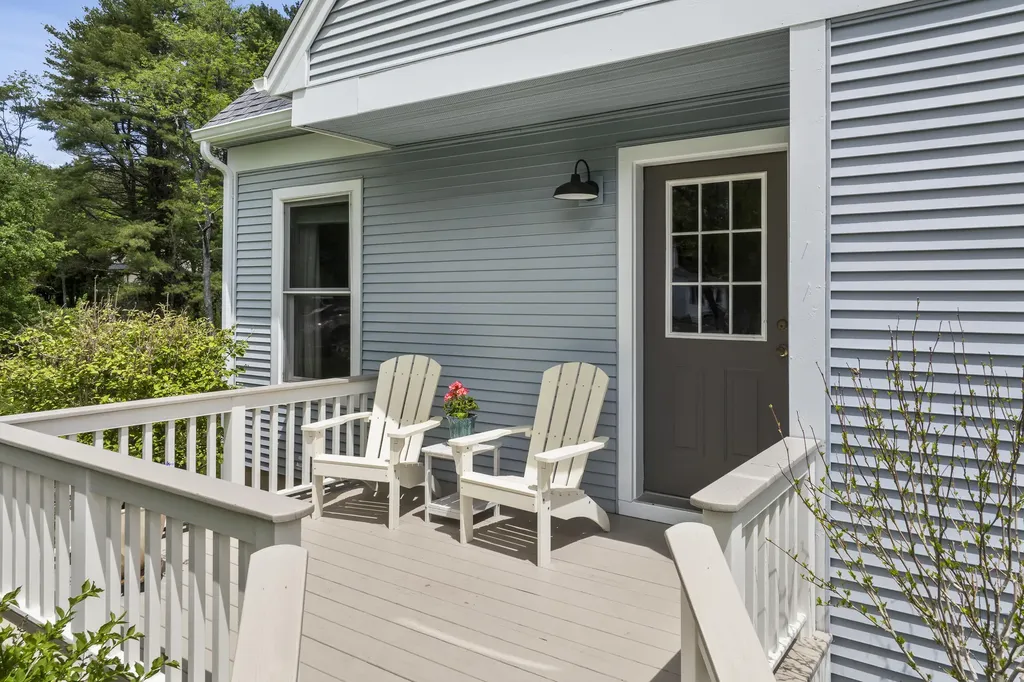 29 Plimoth Way Yarmouth ME 04096