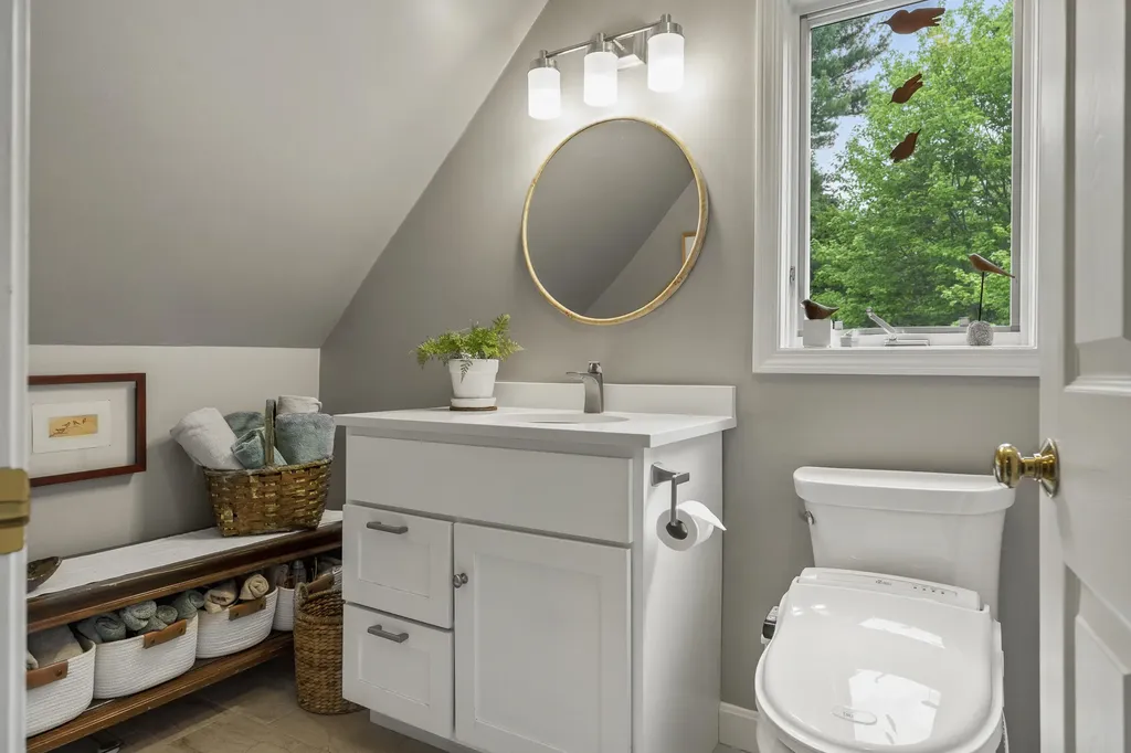 29 Plimoth Way Yarmouth ME 04096