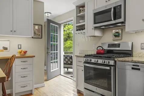 29 Plimoth Way Yarmouth ME 04096