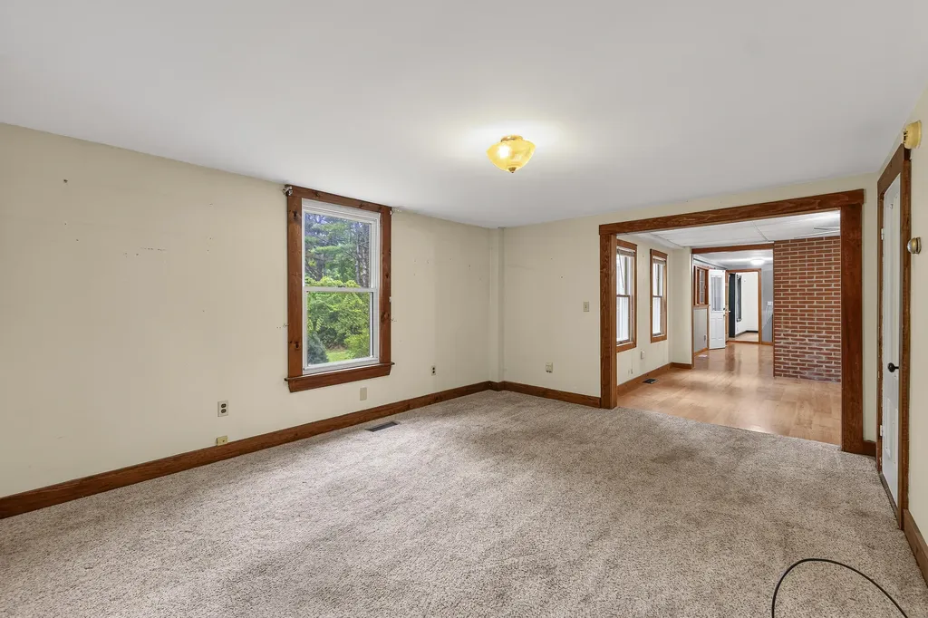 3 Leighton Road Augusta ME 04330