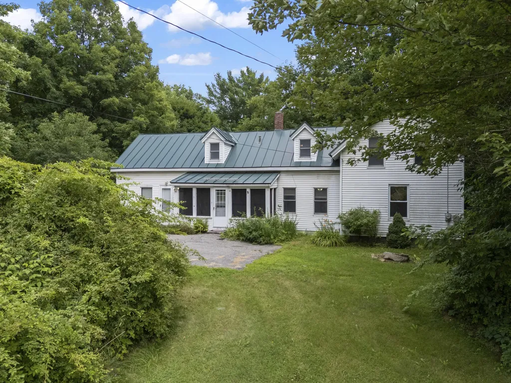 3 Leighton Road Augusta ME 04330