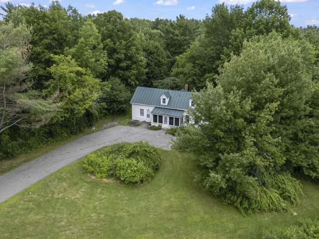 3 Leighton Road Augusta ME 04330
