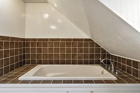 3 Leighton Road Augusta ME 04330
