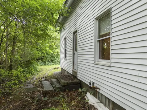 3 Leighton Road Augusta ME 04330