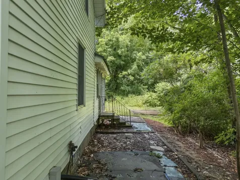 3 Leighton Road Augusta ME 04330